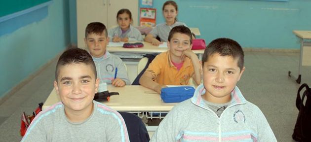 310 öğrencisi var
