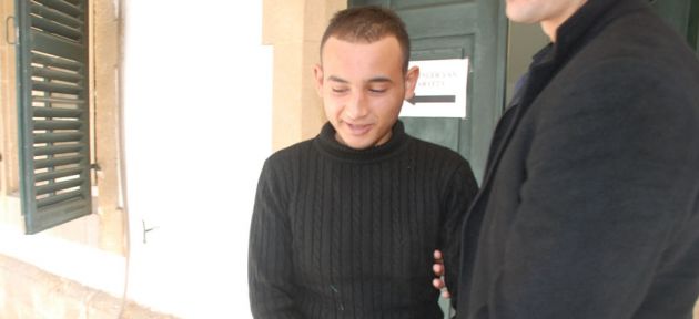 35 lira için  hırsız oldu