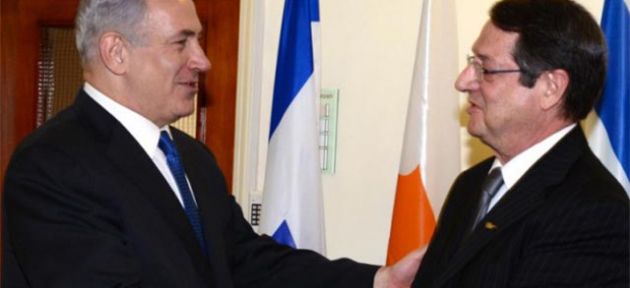 Anastasiadis Netanyahu ile telefonda görüştü