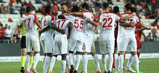 Antalyaspor'dan farklı kapanış