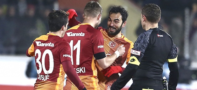 Aslan Elazığ’da kükredi: 1-4