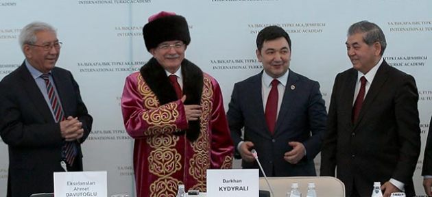 Astana’da  dost karşılama