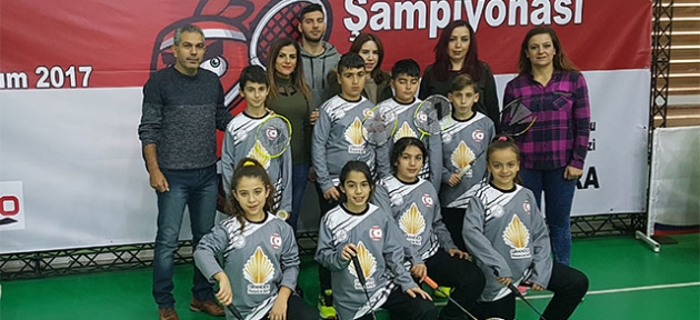 Badmintoncularımız döndü