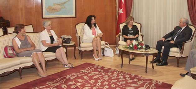 Başbakan Özkan Yorgancıoğlu, İş Kadınları Derneği’ni kabul etti.