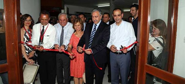 Black & White’ı Akıncı açtı