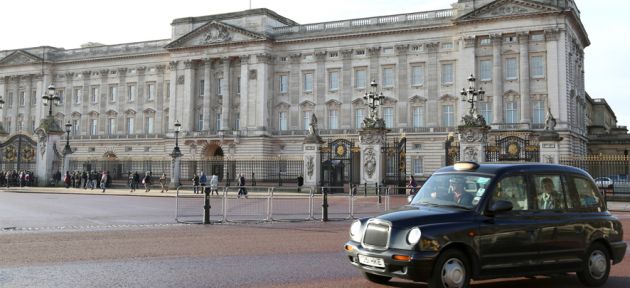 Buckingham kötü yönetiliyor