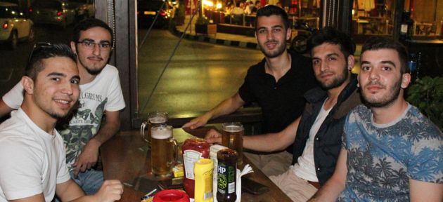 Cadı’nın  Evi’nde  sohbet