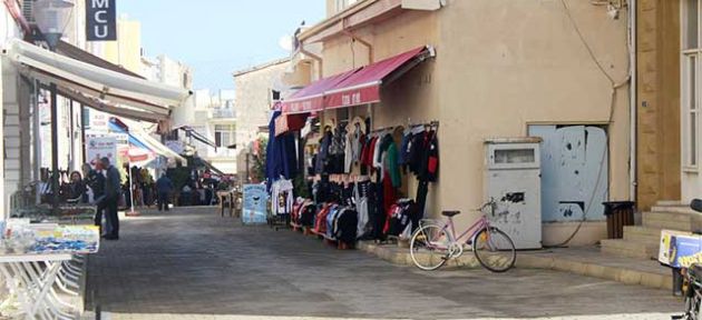 Çarşıda yaprak kıprdamadı