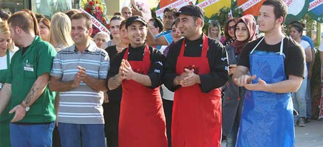 Çatalköy’e  yeni market