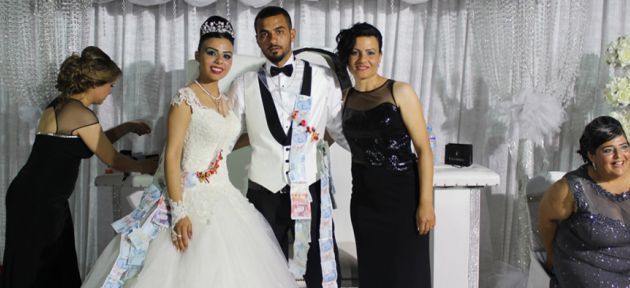 Cemaliye ile  Ayhan evlendi