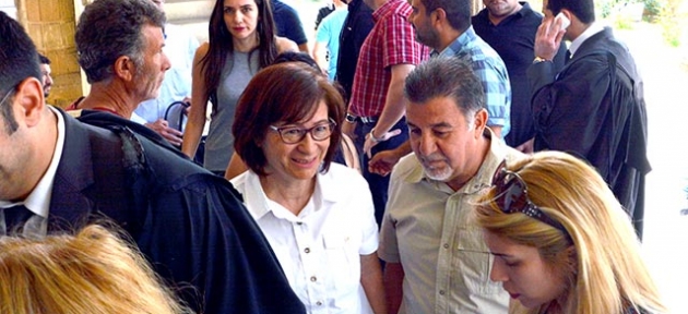 Dava süresiz ertelendi