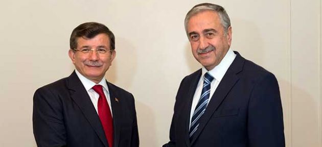 Davutoğlu'ndan anlamlı mesaj