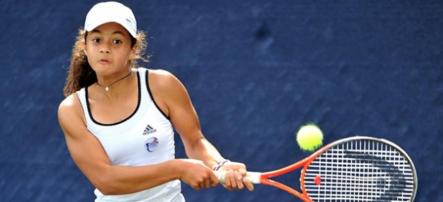 Eliz Wimbledon Junior’a veda etti