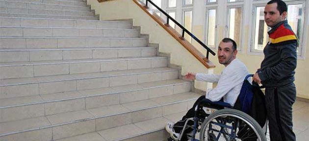 Engelliler engellileri izleyemiyor