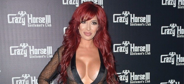 Farrah Abraham kıyafetiyle olay oldu