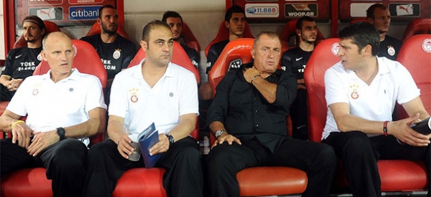 Fatih Terim'in yardımcıları belli oldu