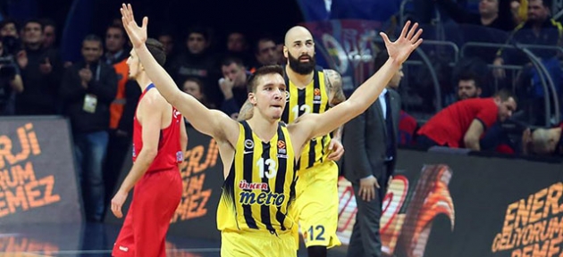 Fenerbahçe, CSKA'ya diz çöktürdü! 77-71