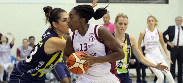 Fenerbahçe galip 62-58