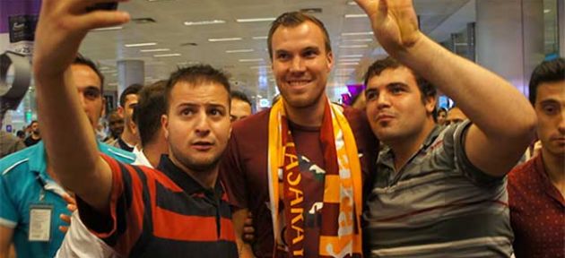 Galatasaray'a FIFA'dan şok!