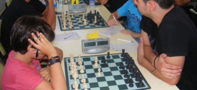 Gazimağusa’da satranç zamanı 