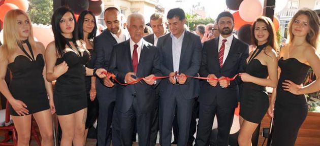 Gazimağusa’da  yeni bir cafe açıldı