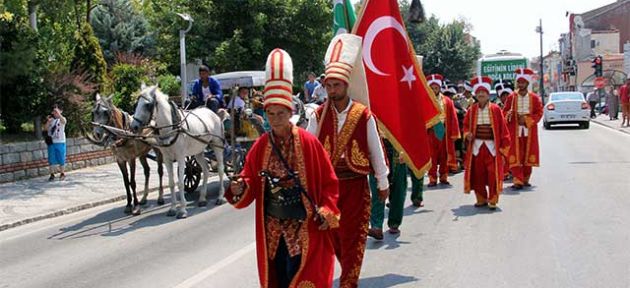 Gelenek yaşatılıyor