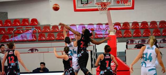 Girne Üniversitesi galip