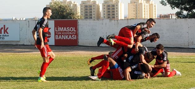 Gol düellosu İskele’nin