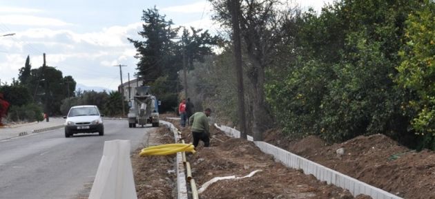 Güzelyurt’un kaldırımları yapılıyor