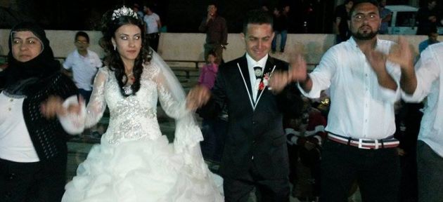 Handan ile  Abdullah  evlendi