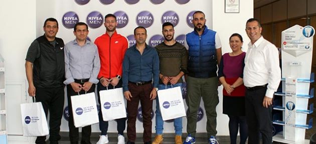 Hediyelerini aldılar