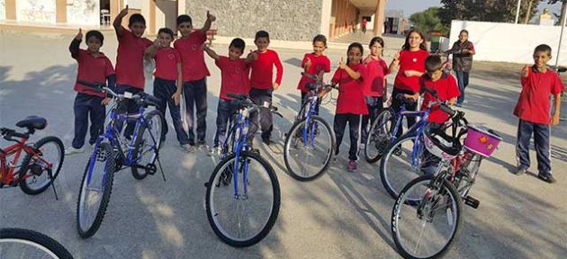  İki okula daha bisiklet verildi