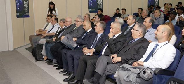 İlk konuşmayı Taçoy yaptı