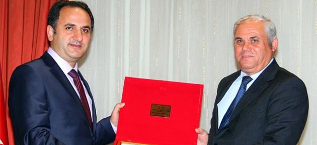 İlk ziyaret KKTC’ye