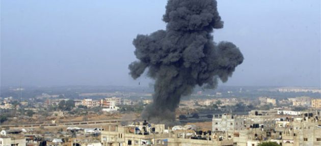 İsrail'in Gazze'ye düzenlediği hava saldırılarında ölü sayısı 61