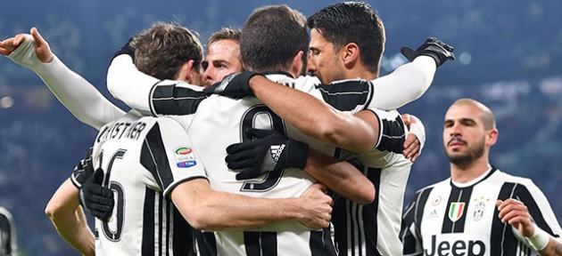 Juventus kendi rekorunu kırdı