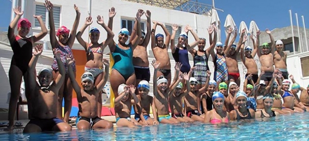 Karabetça Yüzme Yaz kursları başladı