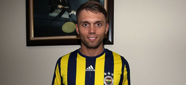 Karavayev imzayı attı