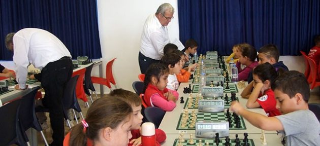 Küçük satranççılar yarışacak