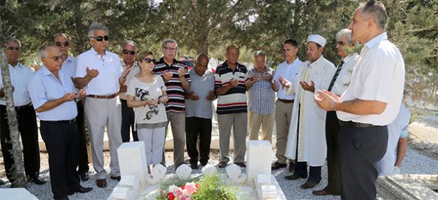 Lefkoşa sancağının birinci serdarı şemiler, mezarı başında anıldı