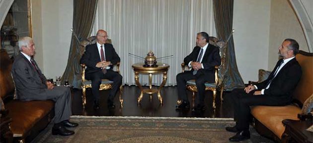 Liderlerin kahve sefası