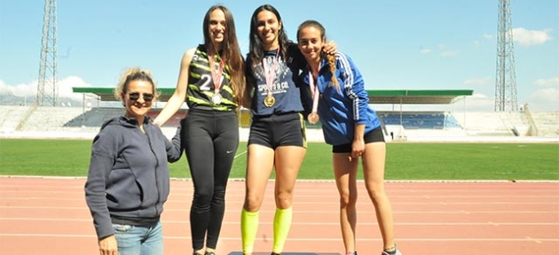 Liseler atletizmde final zamanı