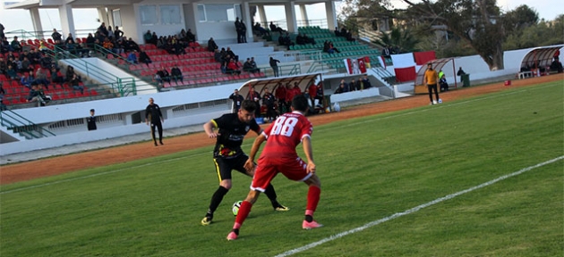  Mağusa derbisinde beraberlik 1-1