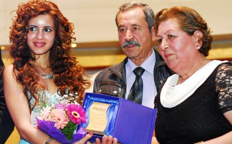 Mankenler göz kamaştırdı