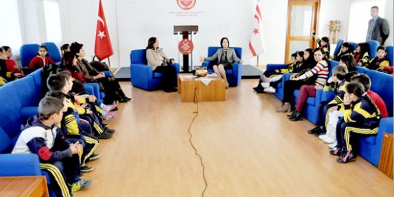 Meclis şenlendi
