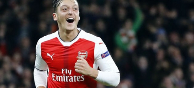 Mesut Özil de listede