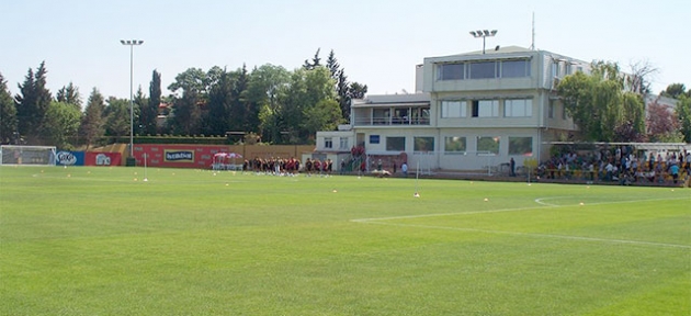 Metin Oktay Tesisleri'ne veda