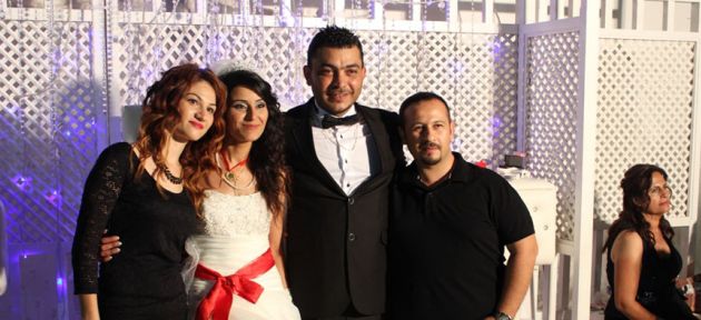 Mutlulukları  daim olsun