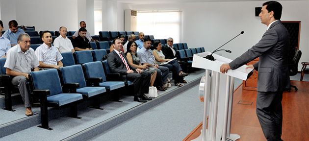 Nami Kıbrıslı Türk Sivil Toplum İnisiyatifi Üyeleriyle toplantı gerçekleştiriyor