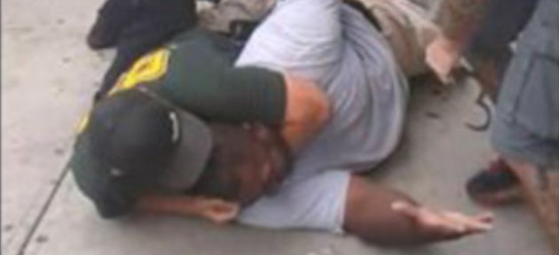 New York’ta binlerce kişi öldürülen astım hastası Eric Garner için yürüdü